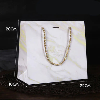 1x Premium-Geschenktüte Inklusive