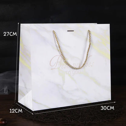 1x Premium-Geschenktüte Inklusive