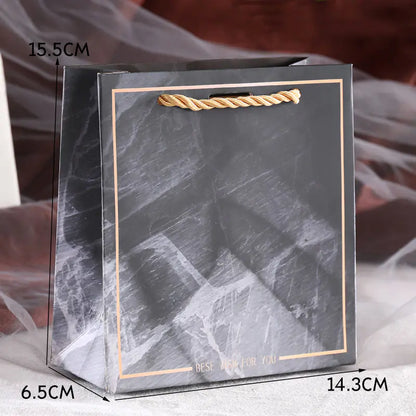 1x Premium-Geschenktüte Inklusive