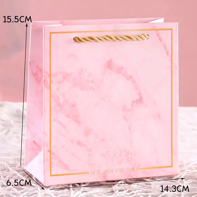 1x Premium-Geschenktüte Inklusive